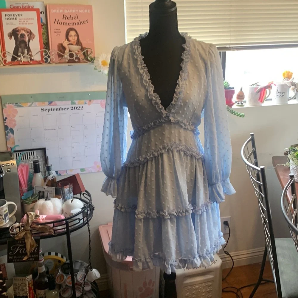 Blue Dress - Picture 1 of 3